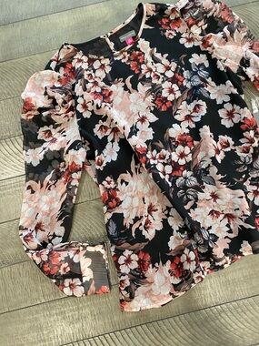 Vince Camuto Black Floral Puff-Sleeve Blouse with Pink and Red Blooms